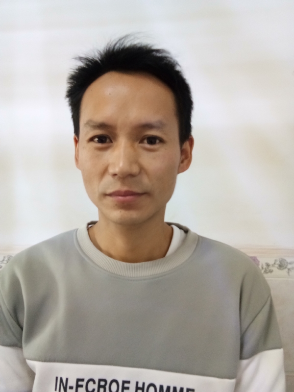 单亲爸爸的第一张照片--禄丰残疾人相亲网